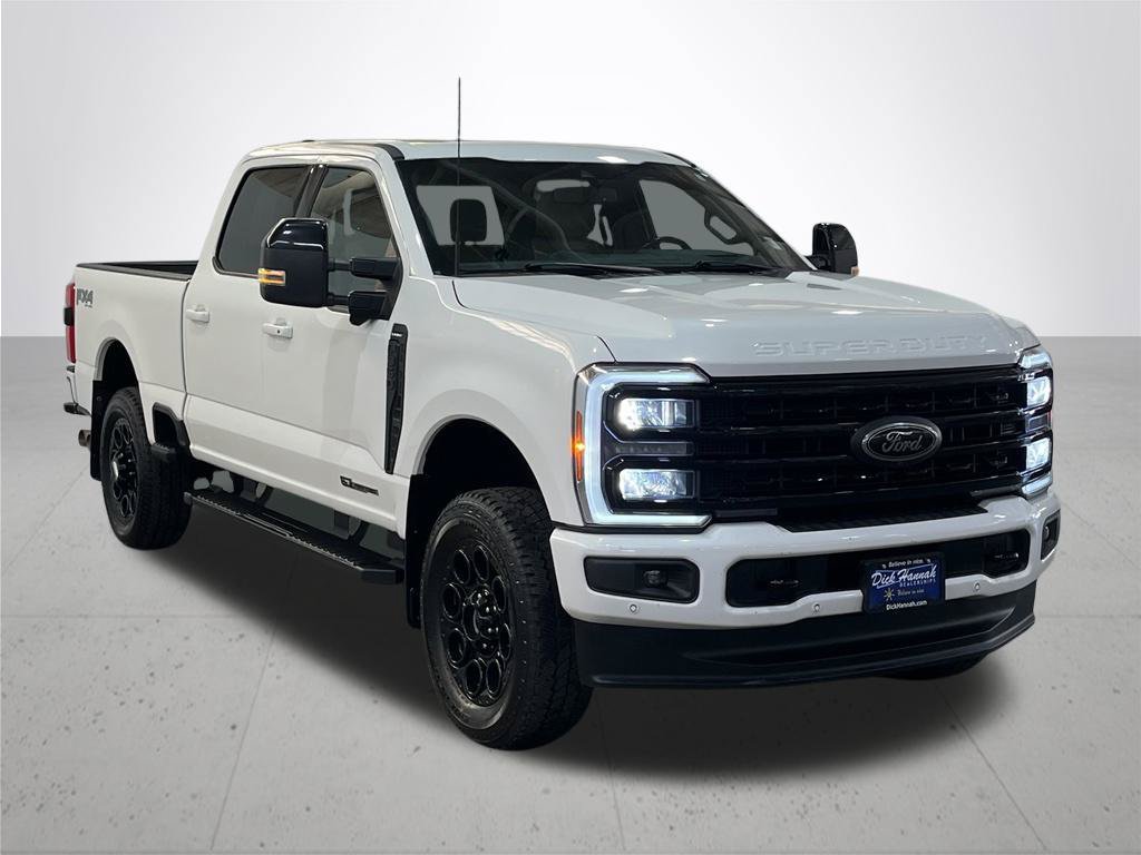 Used 2023 Ford F350 Lariat w/ Lariat Ultimate Package AWD/4WD image 8