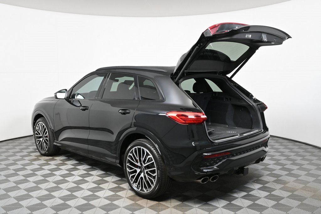 Used 2025 Audi SQ5 Premium Plus image 28