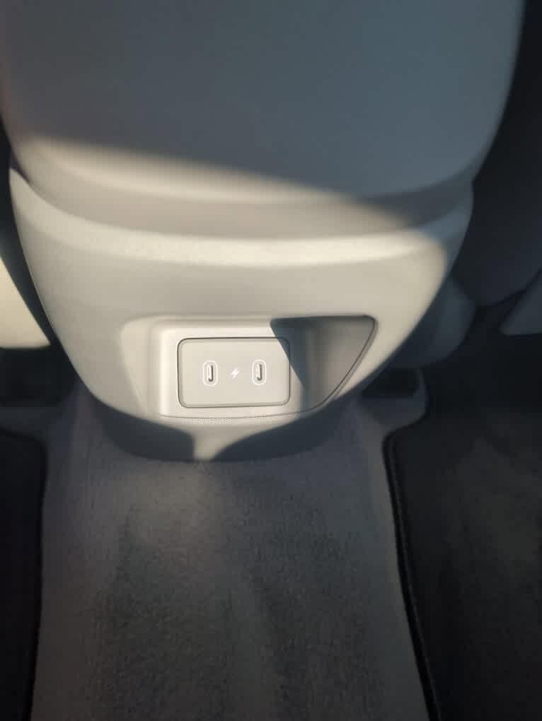 New 2026 Hyundai Elantra SE FWD image 24