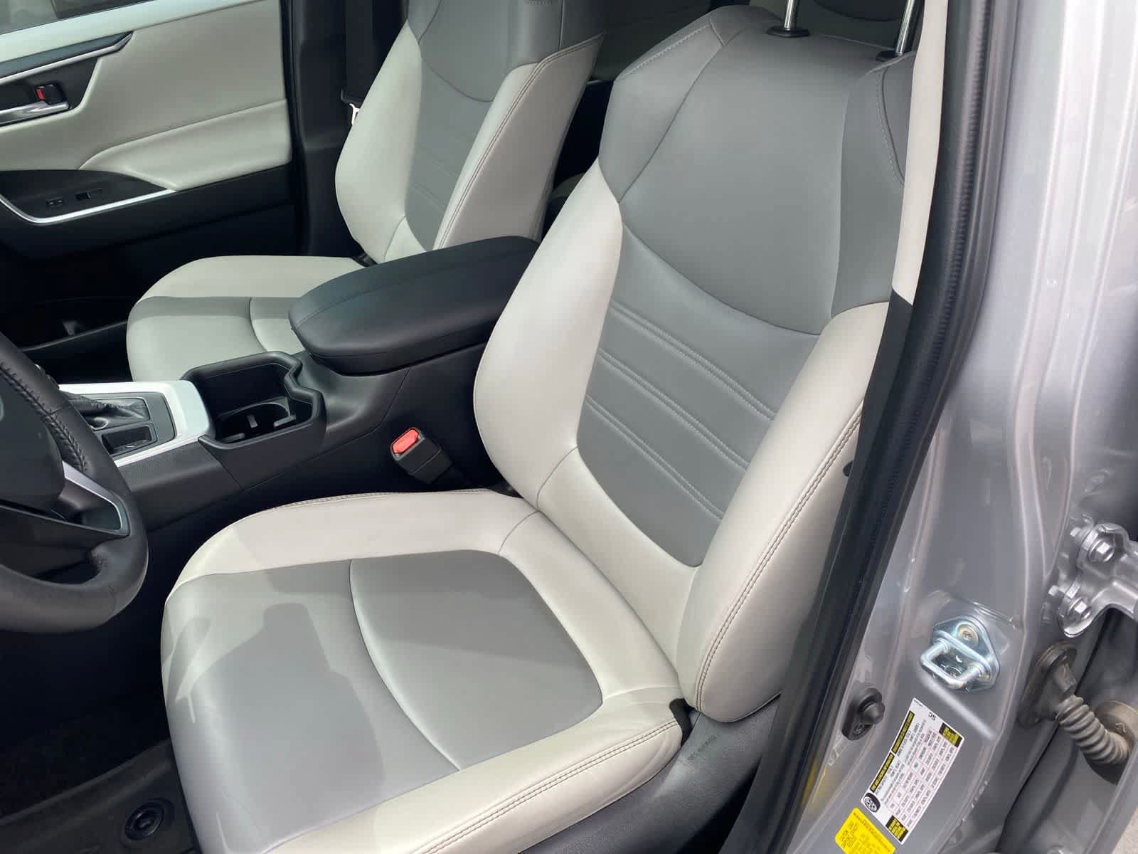 Used 2023 Toyota RAV4 XLE Premium AWD/4WD image 11