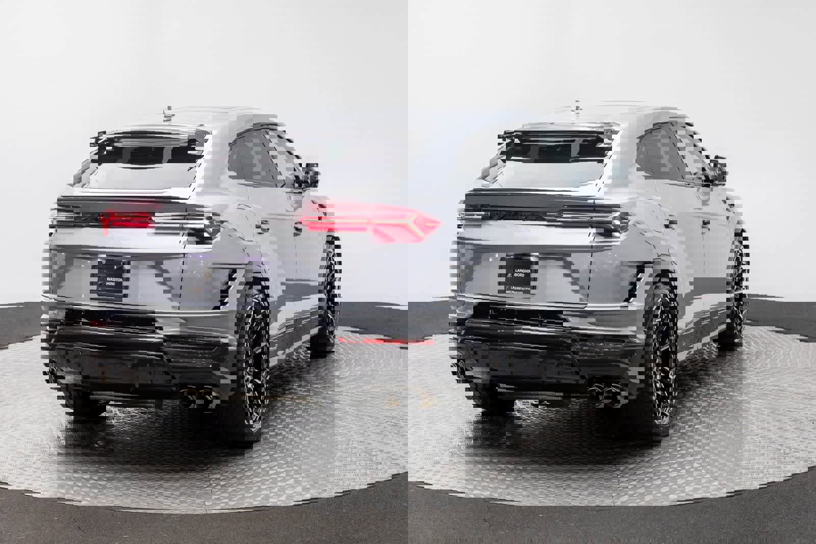 Used 2024 Lamborghini Urus Performante image 24