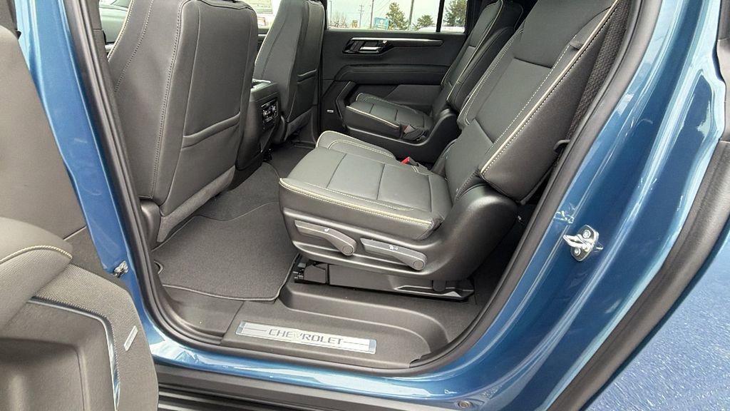 New 2026 Chevrolet Suburban Premier w/ Sun And Tow Package image 16