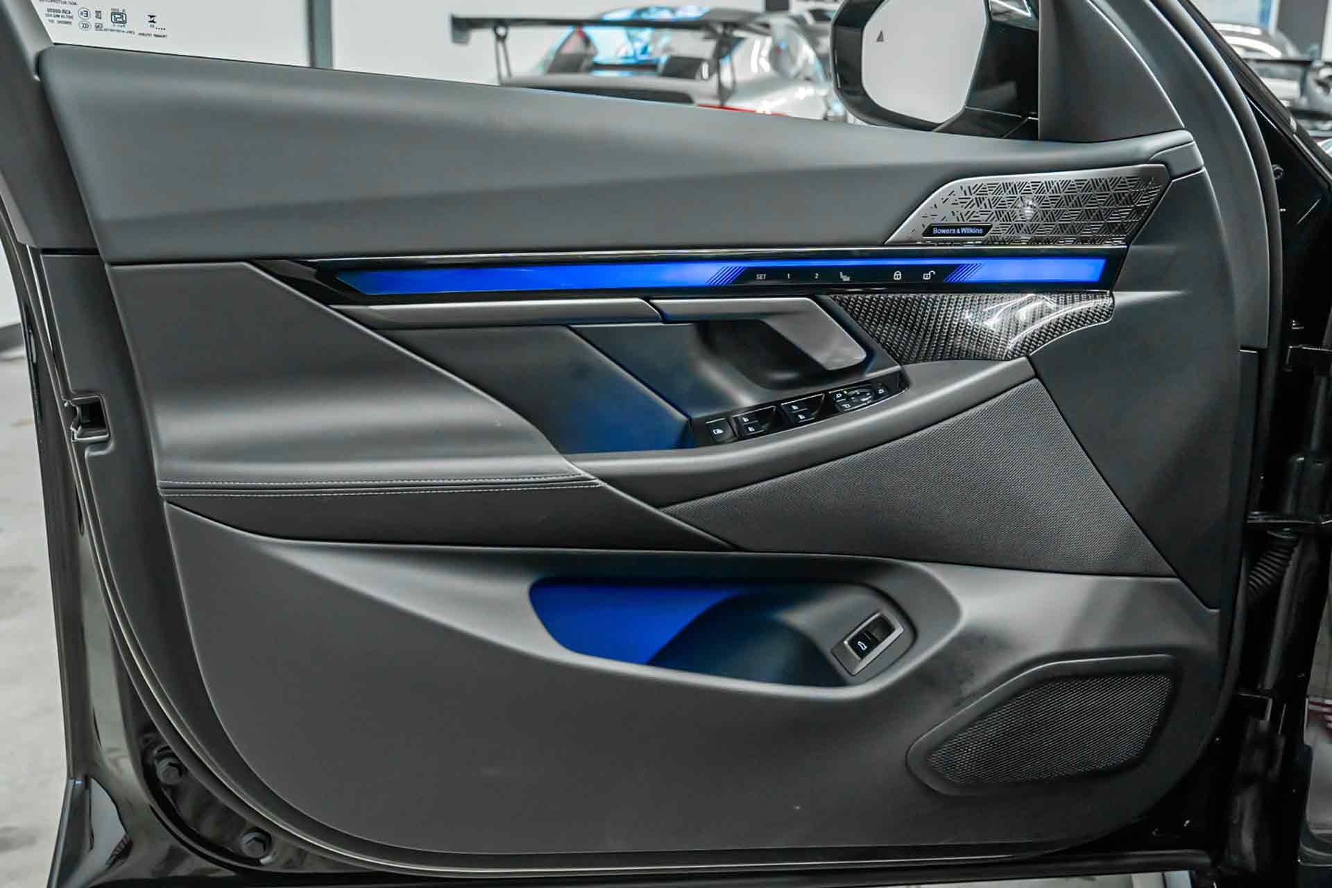 Used 2025 BMW M5 Touring w/ M Driver's Package image 38