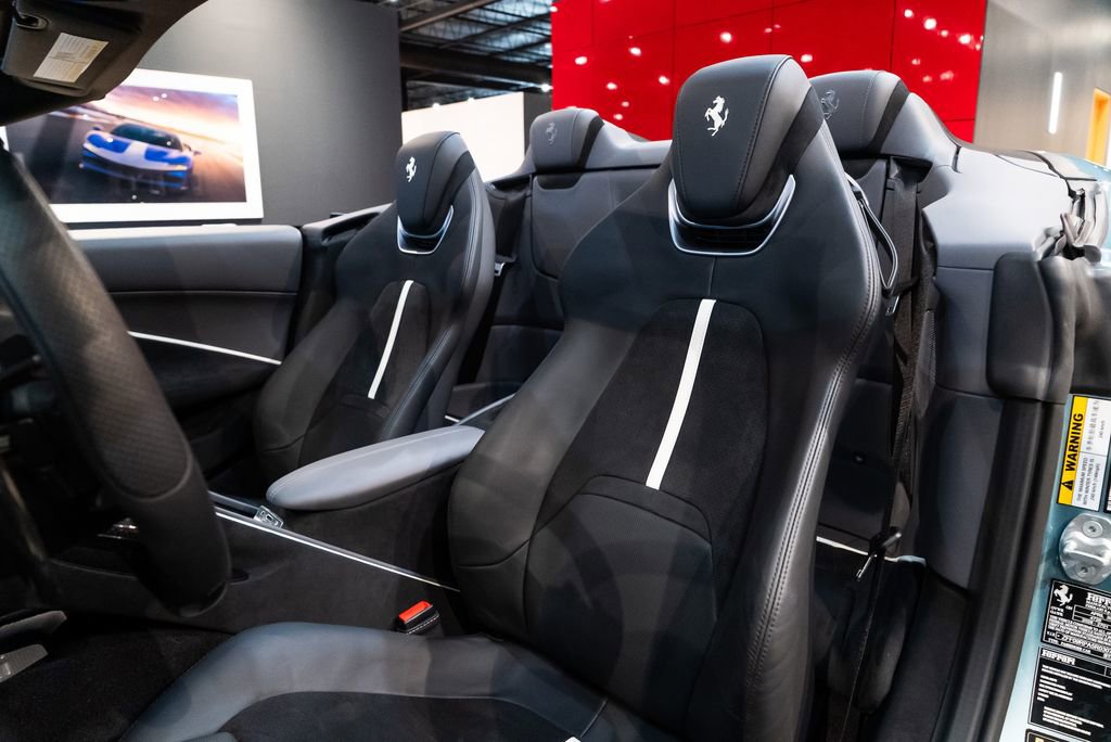 Certified 2024 Ferrari Roma Spider RWD image 4