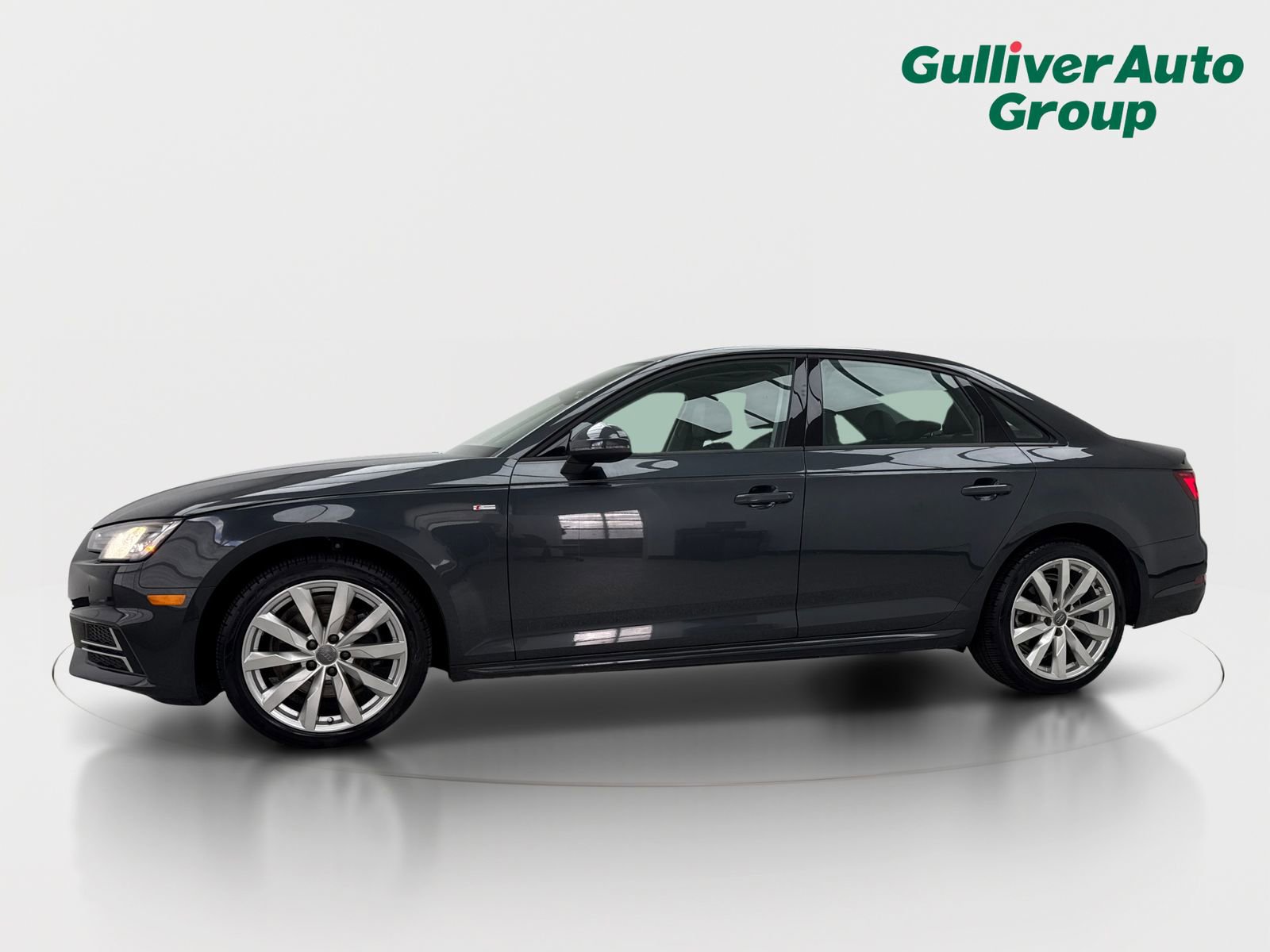 Used 2018 Audi A4 2.0T Ultra Premium w/ Convenience Package FWD image 2