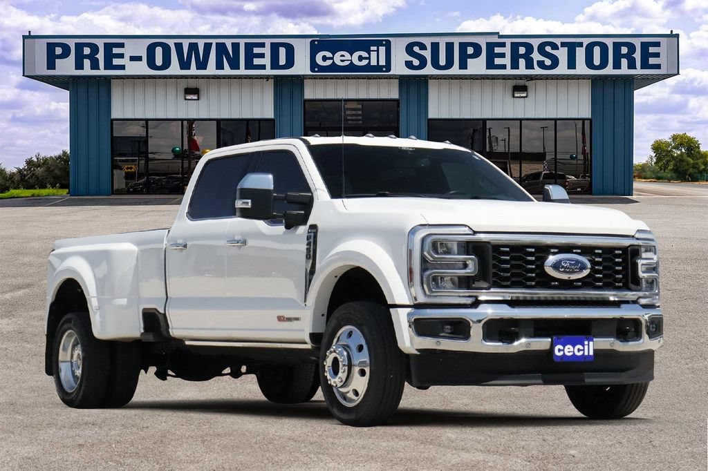 Used 2025 Ford F450 King Ranch w/ Chrome Package AWD/4WD image 1