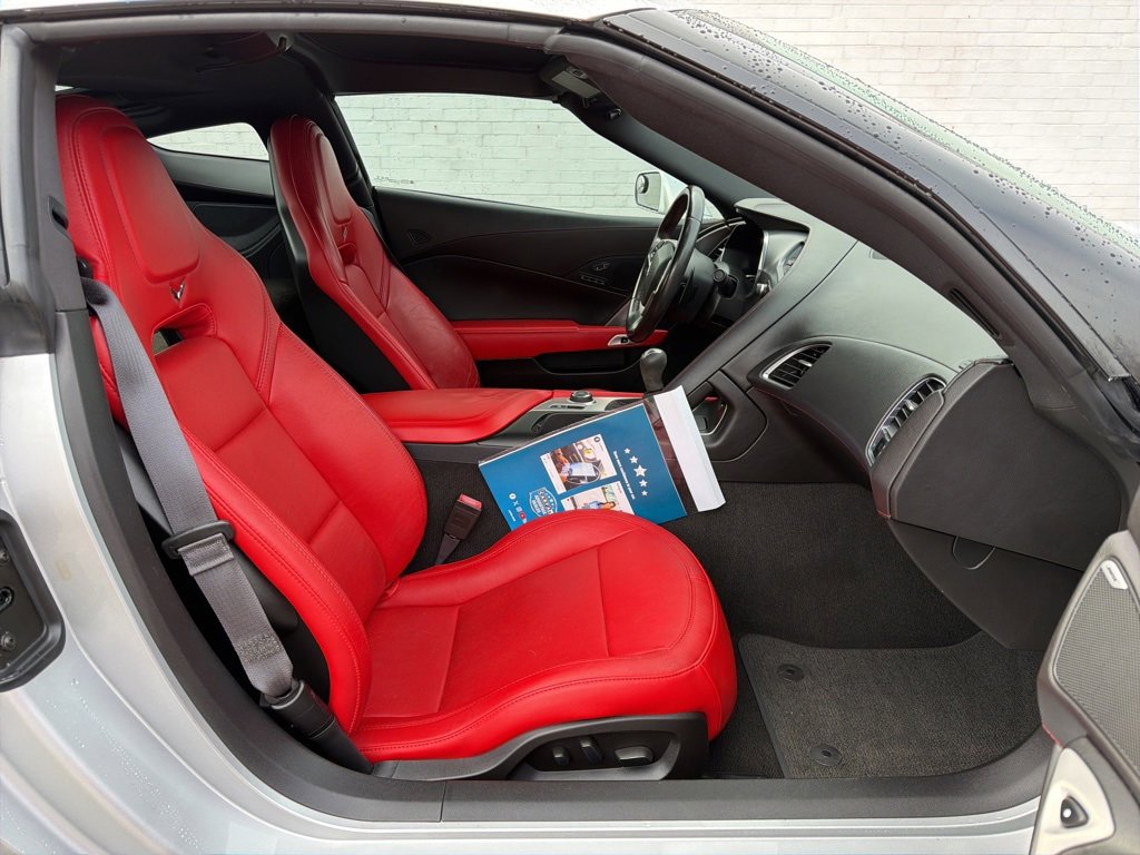 Used 2014 Chevrolet Corvette w/ Z51 Performance Package w/ 2LT Preferred Equipment Group image 10