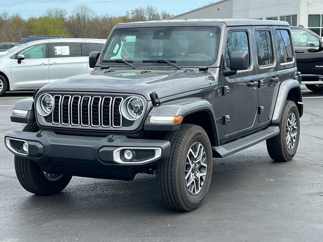 New 2025 Jeep Wrangler Unlimited Sahara w/ Safety Group AWD/4WD image 39