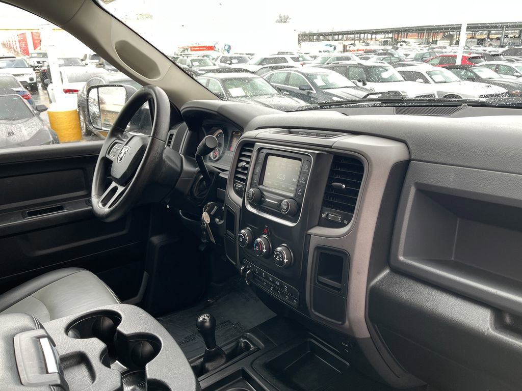 Used 2017 RAM 2500 Tradesman w/ Chrome Appearance Group image 18