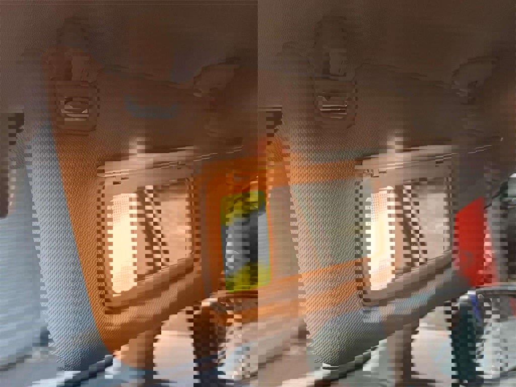 Used 2023 Subaru Crosstrek 2.0i Premium image 32