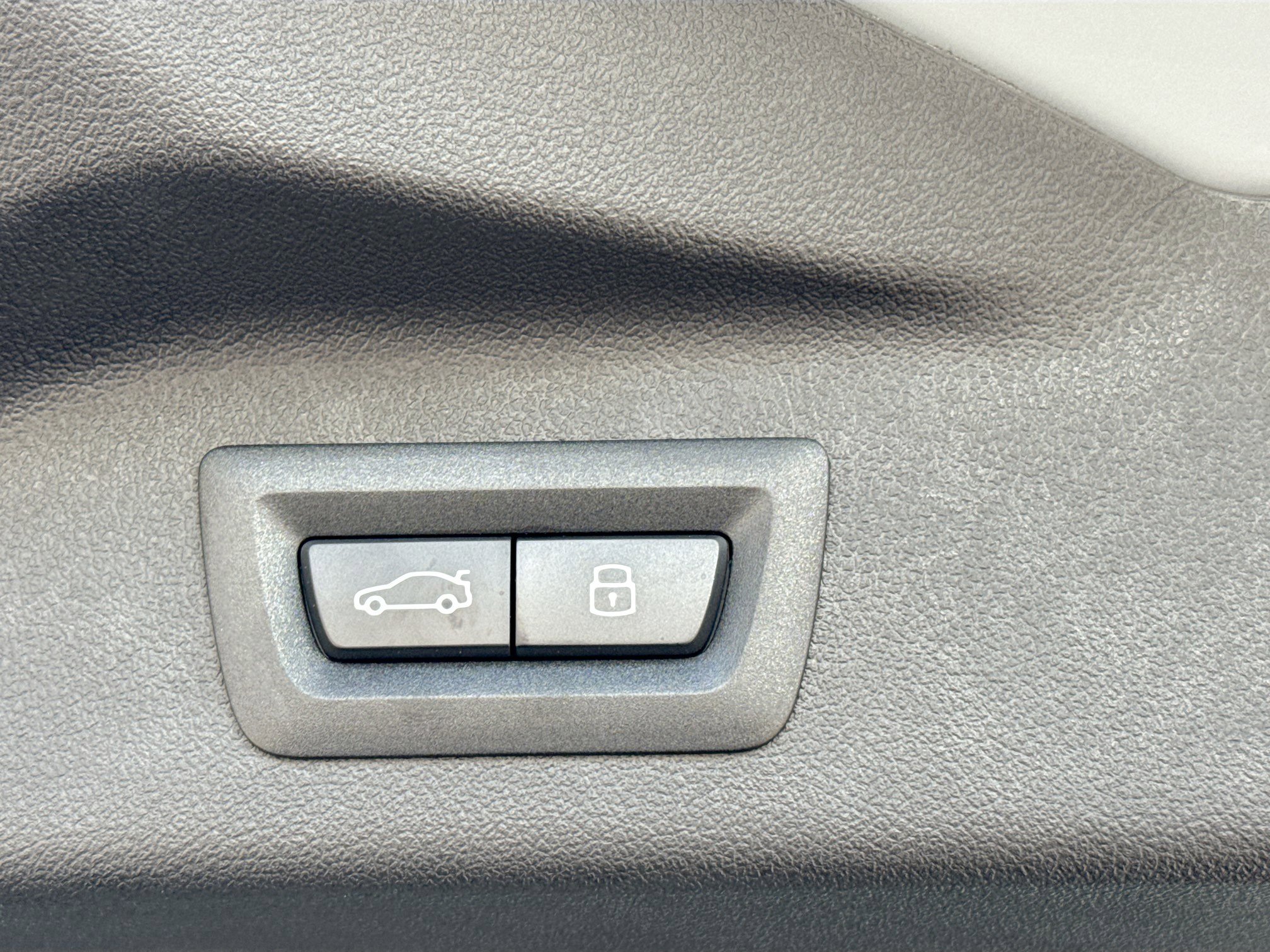 New 2026 BMW X7 xDrive40i w/ M Sport Package image 14