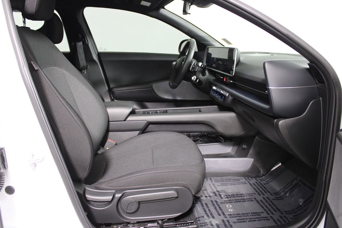 Used 2024 Hyundai Ioniq 6 SE image 10