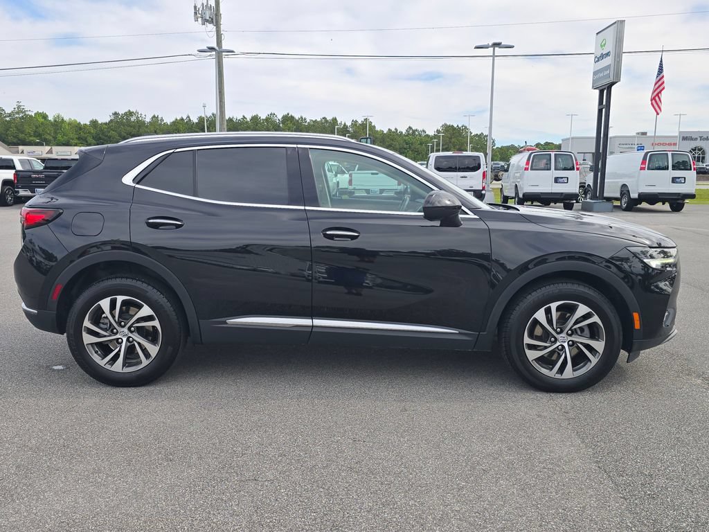 Used 2022 Buick Envision Essence w/ Technology Package I FWD image 6