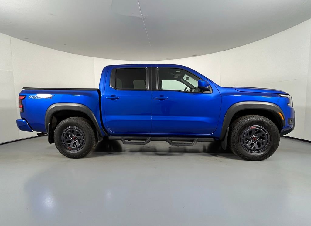 Used 2025 Nissan Frontier PRO-4X image 8