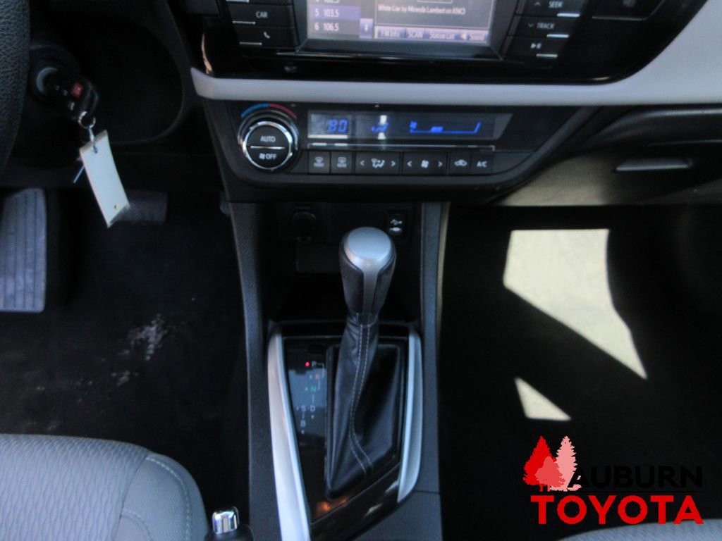 Used 2014 Toyota Corolla LE image 13