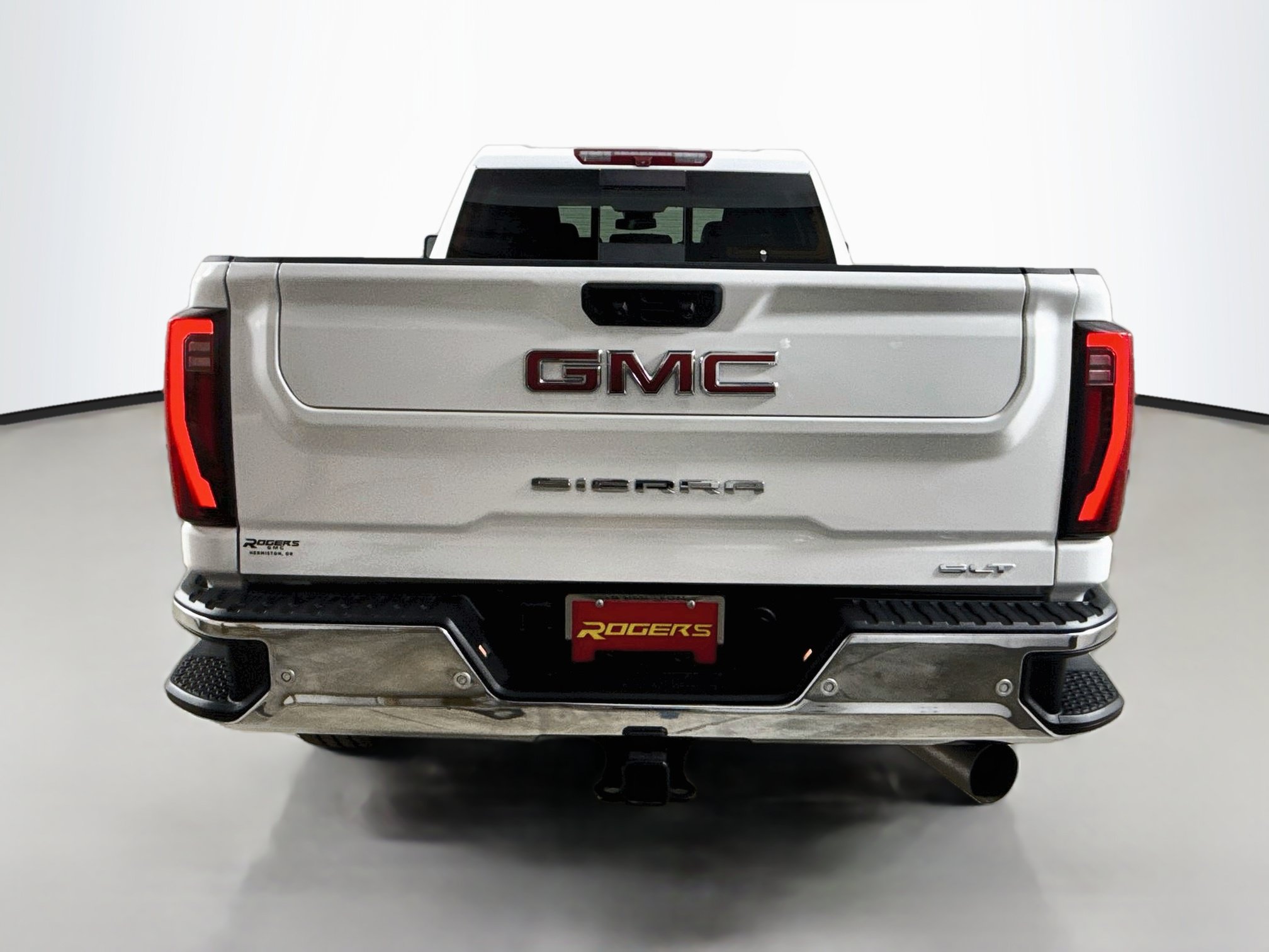 Used 2025 GMC Sierra 3500 SLT w/ SLT Premium Package AWD/4WD image 7