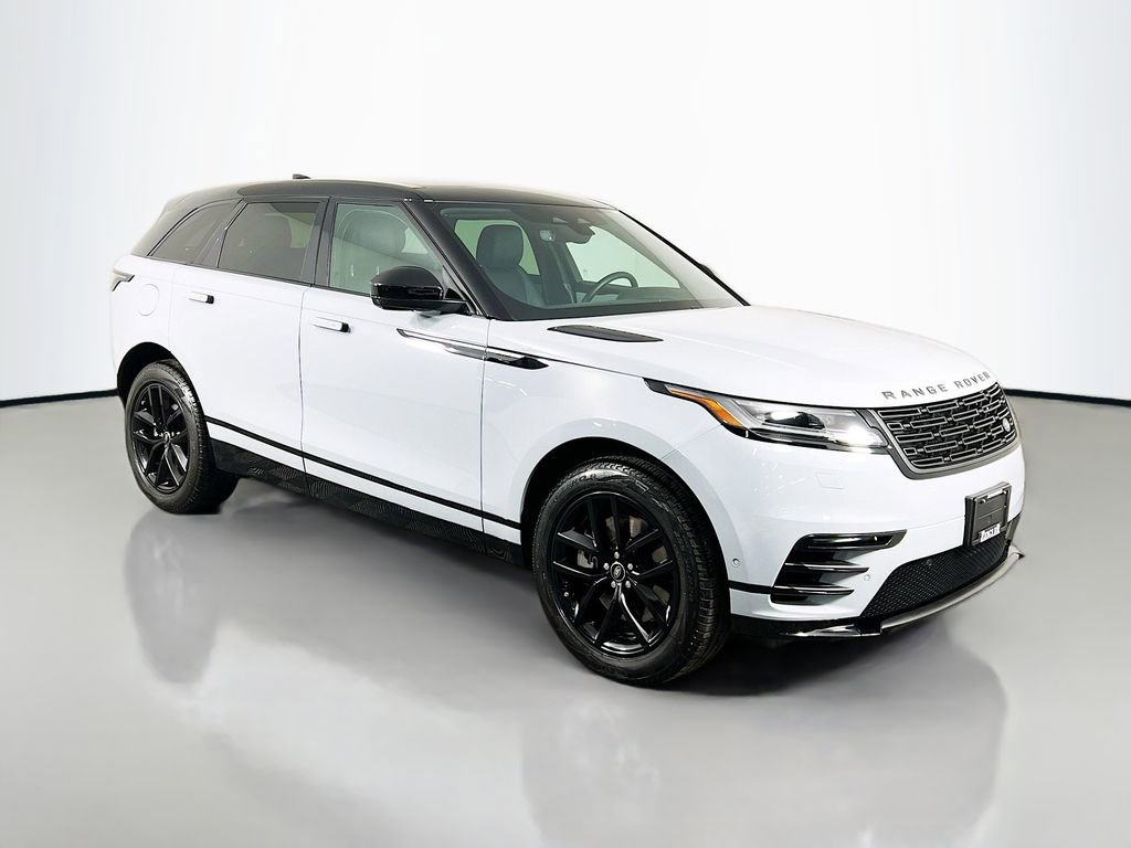 Used 2026 Land Rover Range Rover Velar Dynamic SE image 3