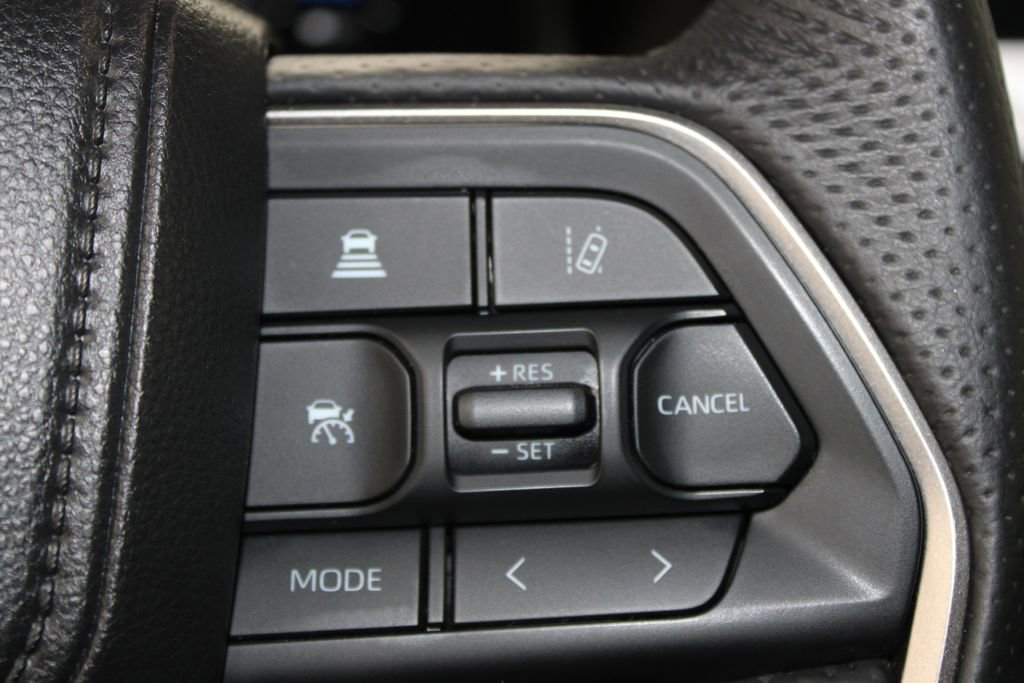 Used 2025 Toyota Sequoia SR5 AWD/4WD image 47