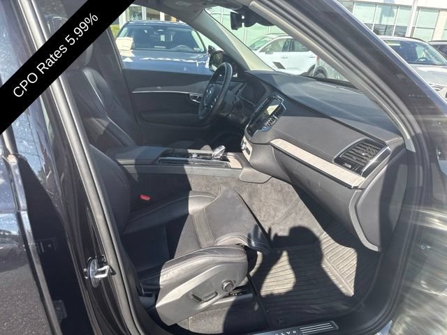 Certified 2025 Volvo XC90 T8 Ultra w/ Protection Package Premier AWD/4WD image 3