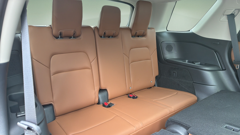 New 2026 Nissan Pathfinder Platinum w/ Cargo Package AWD/4WD image 20