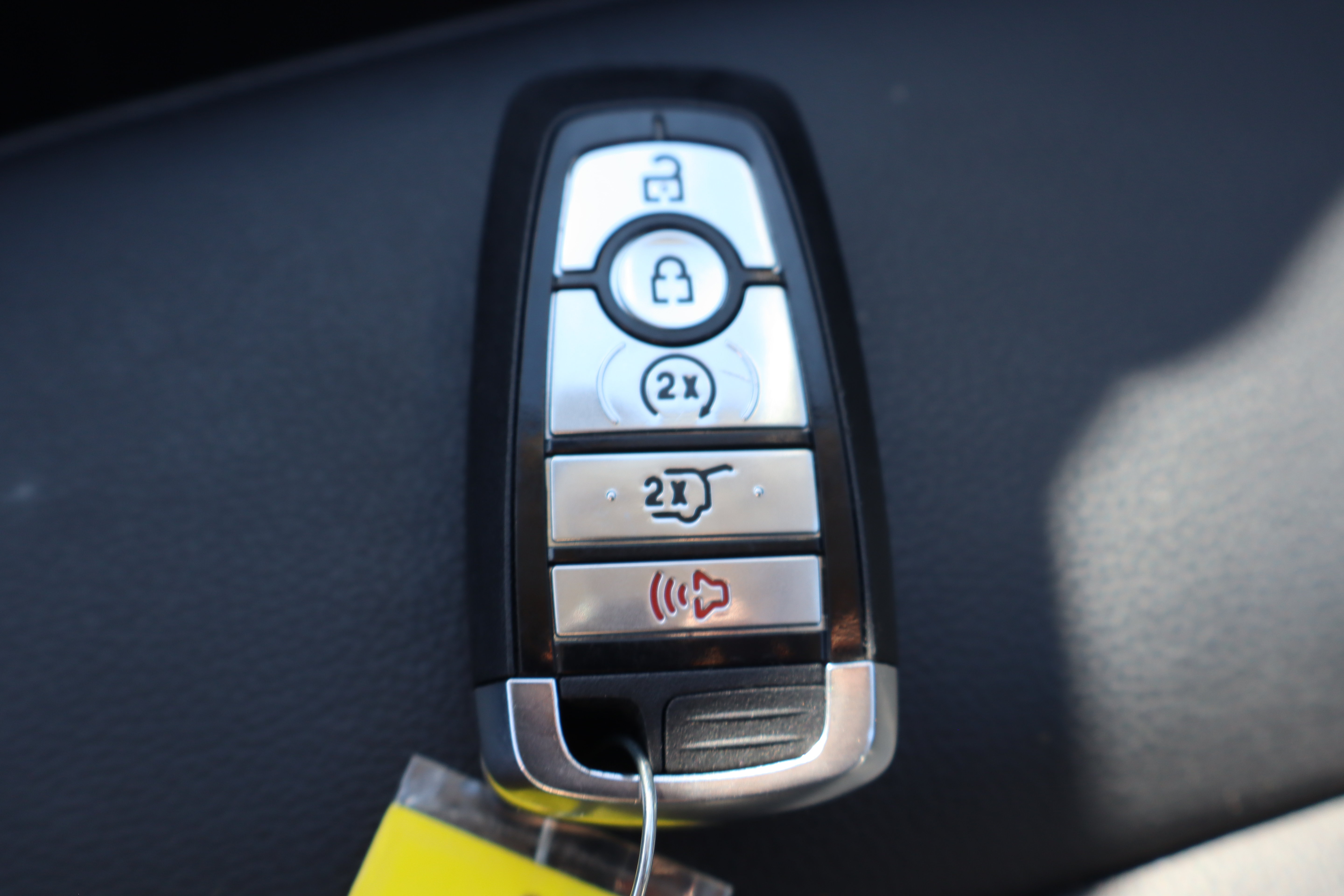 Used 2024 Ford Edge SEL w/ Convenience Package AWD/4WD image 31
