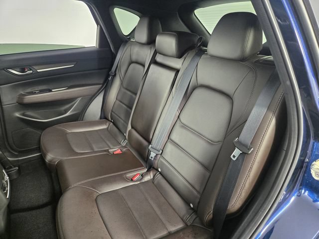 Used 2023 MAZDA CX-5 Signature AWD/4WD image 17