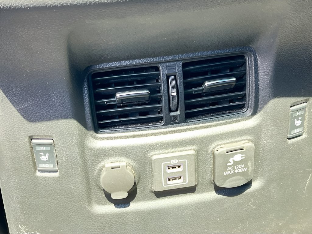 Used 2024 Nissan Titan PRO-4X w/ Pro-4x Convenience Package AWD/4WD image 25