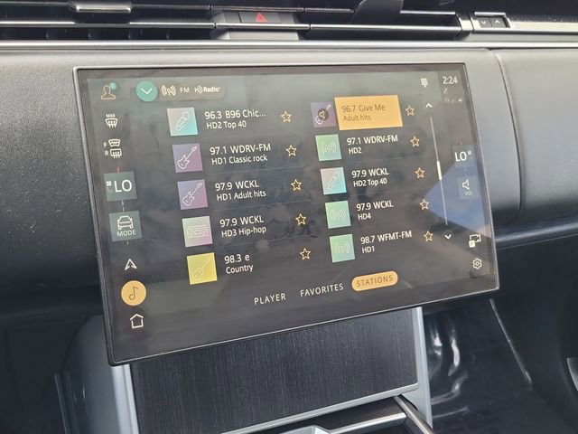 Used 2024 Land Rover Range Rover SE image 28