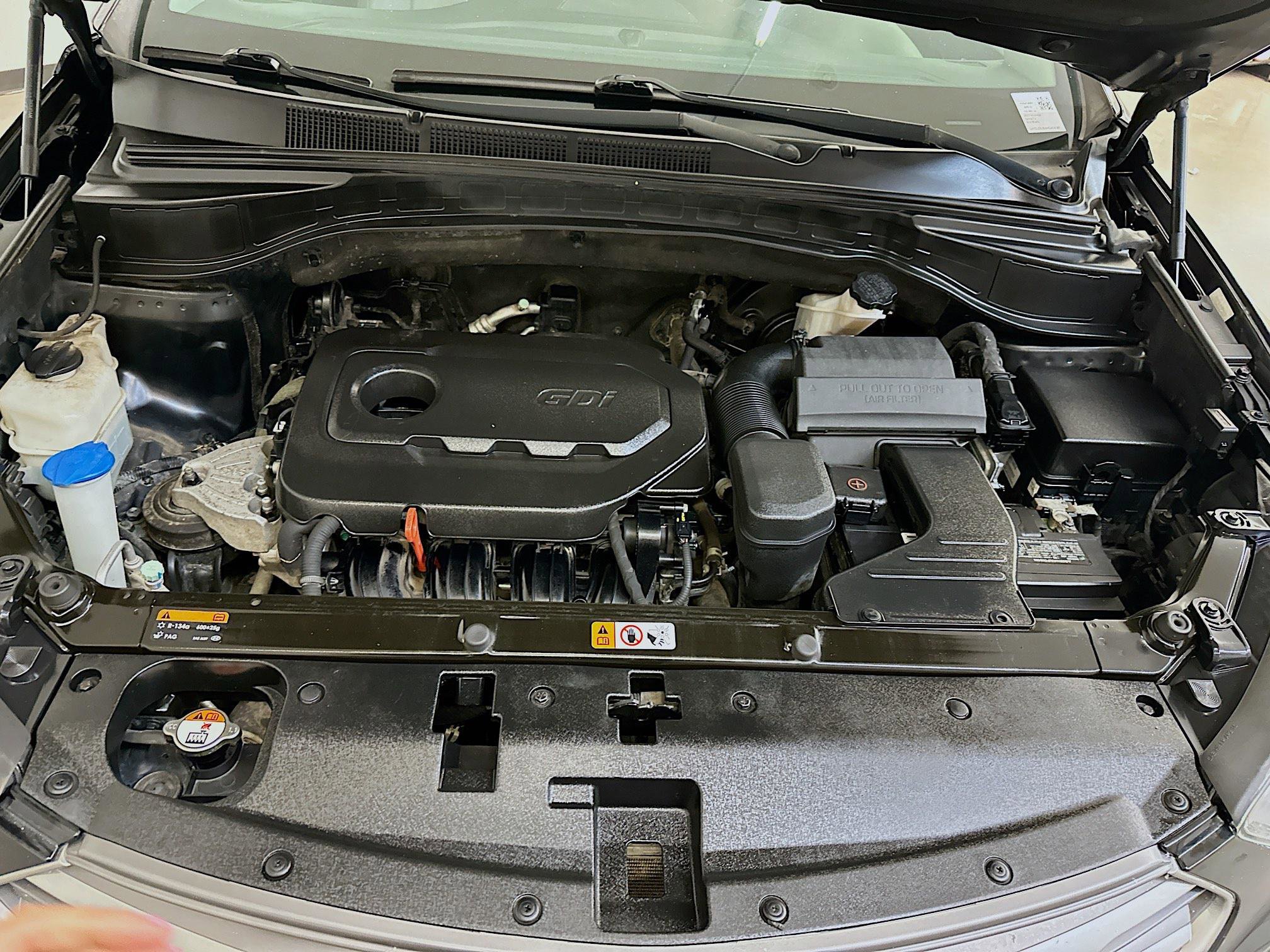 Used 2017 Hyundai Santa Fe Sport w/ 2.4L Tech Package 04 AWD/4WD image 36