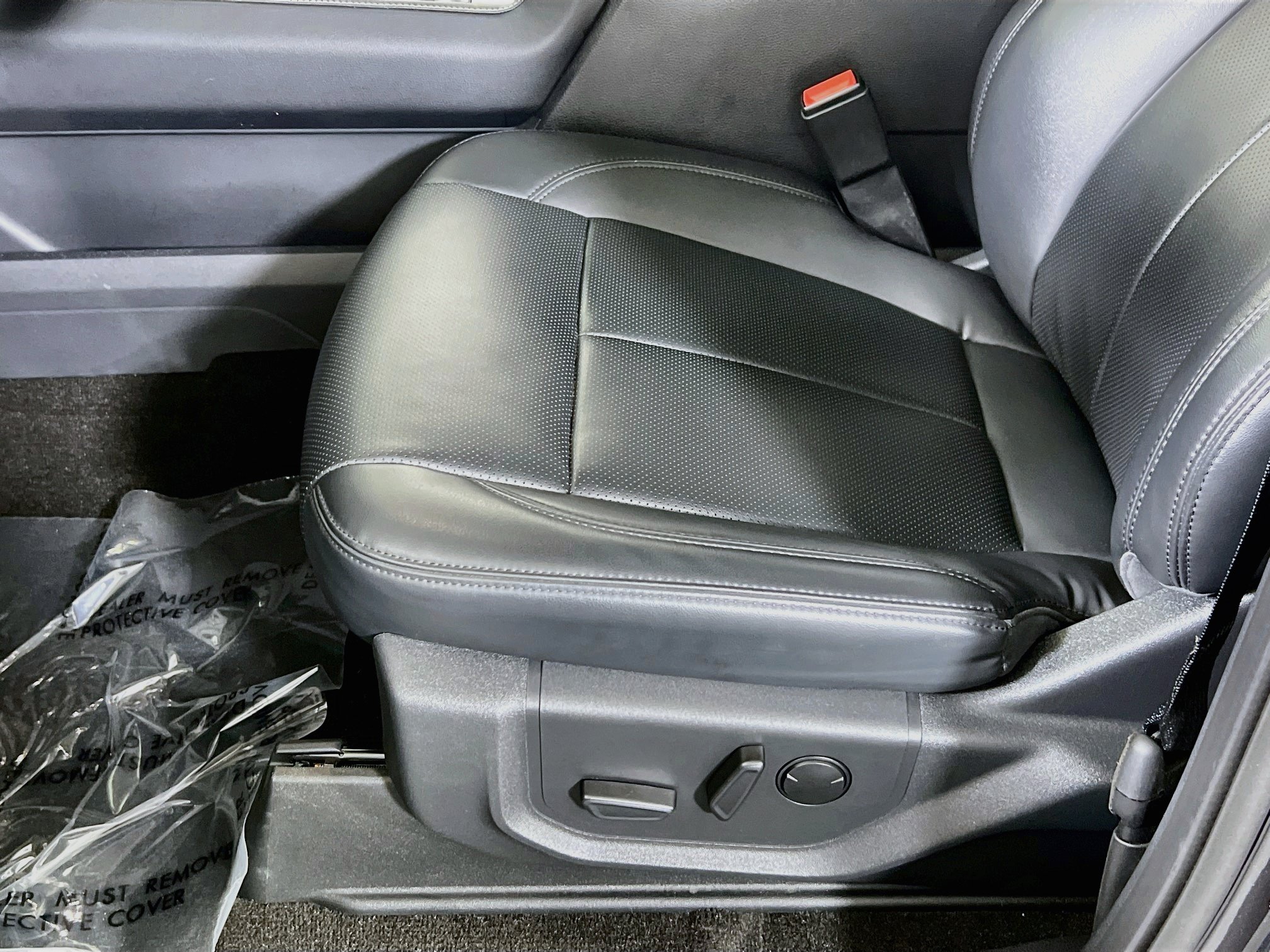 Used 2022 Ford Expedition XLT AWD/4WD image 19