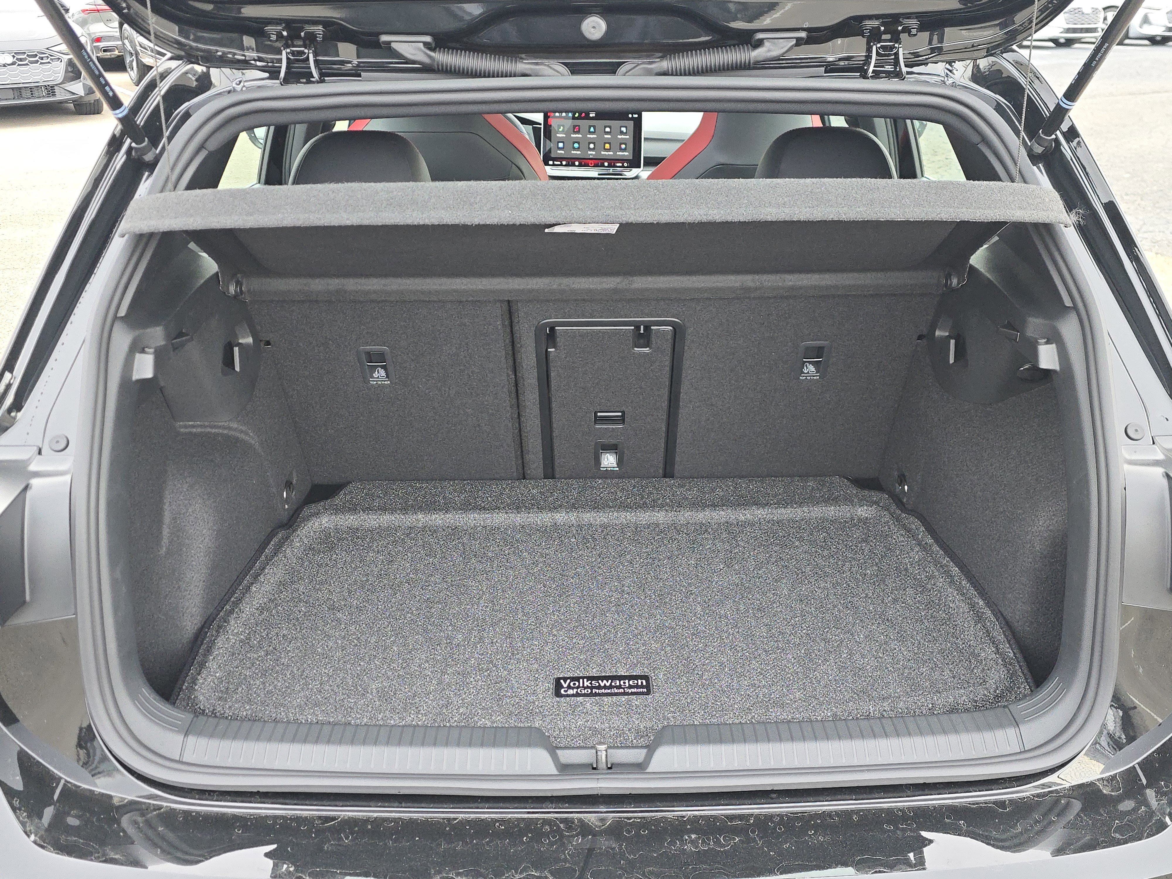 New 2026 Volkswagen GTI SE image 14