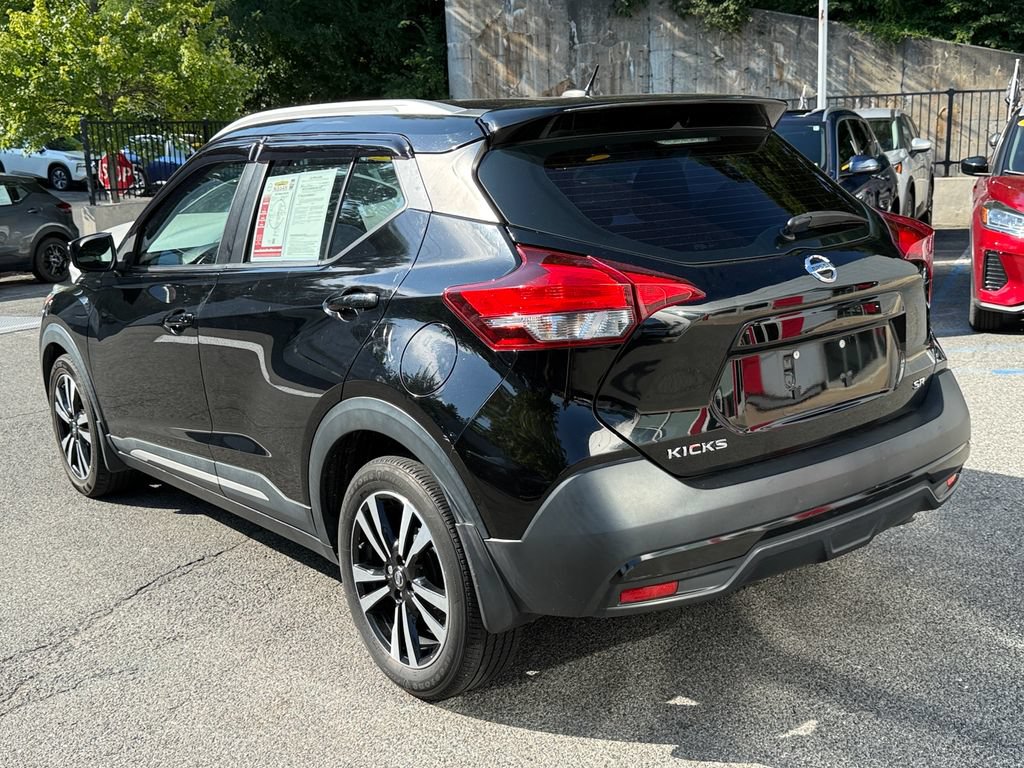 Used 2019 Nissan Kicks SR FWD image 4