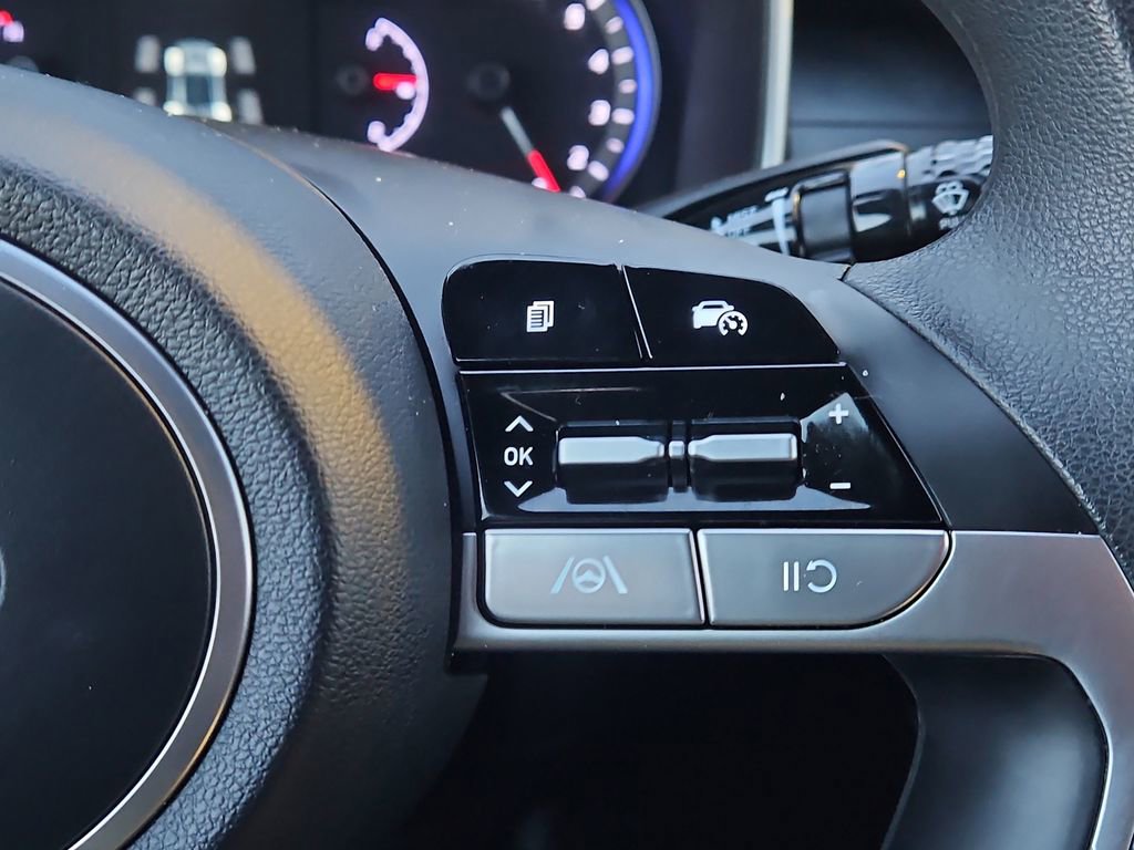 Certified 2023 Hyundai Santa Cruz SEL image 18