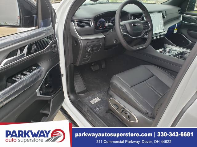 New 2026 Jeep Grand Wagoneer Limited w/ Premium Group II AWD/4WD image 14