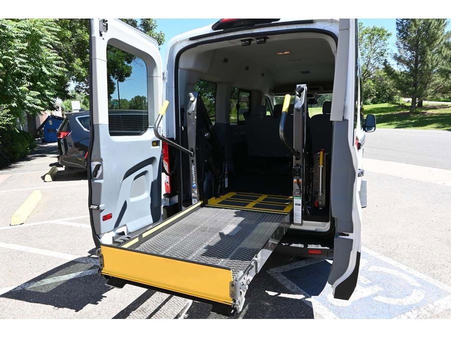 Used 2019 Ford Transit 150 XL image 21