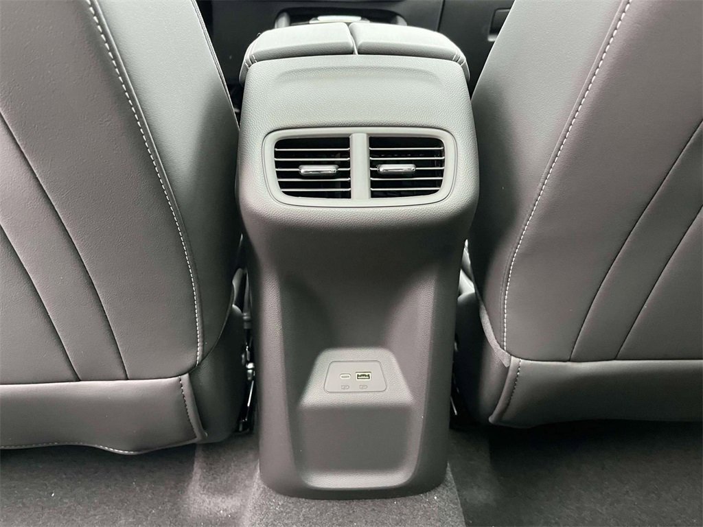 New 2026 Buick Envision Sport Touring image 14