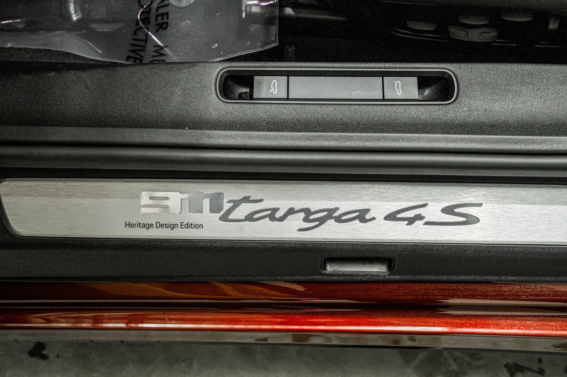 Used 2021 Porsche 911 Targa 4S Heritage Design image 24