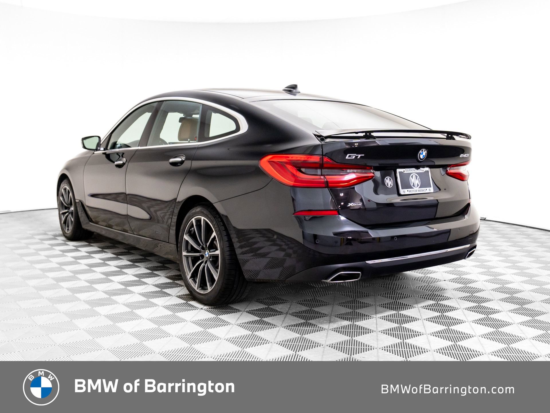 Used 2018 BMW 640i Gran Turismo xDrive image 3
