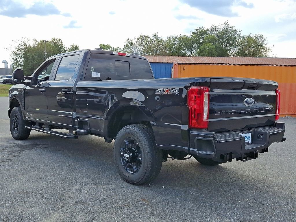 New 2026 Ford F350 XL image 3