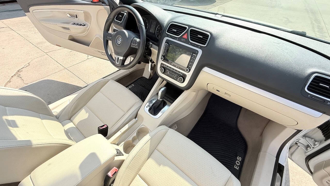Used 2012 Volkswagen Eos Komfort FWD image 54