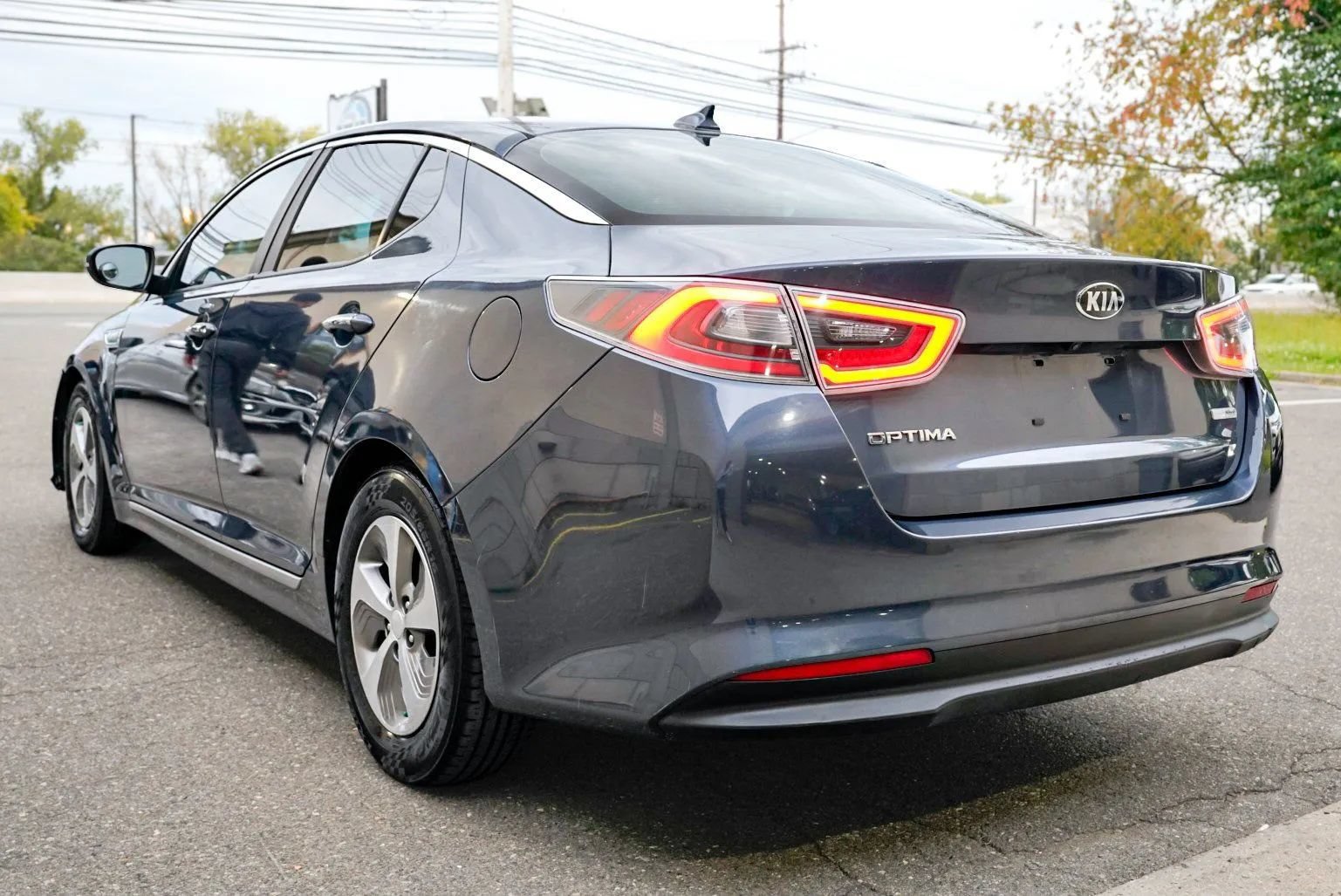 Used 2015 Kia Optima LX w/ Hybrid Convenience Package FWD image 7