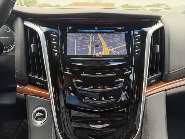 Used 2019 Cadillac Escalade Luxury RWD image 9