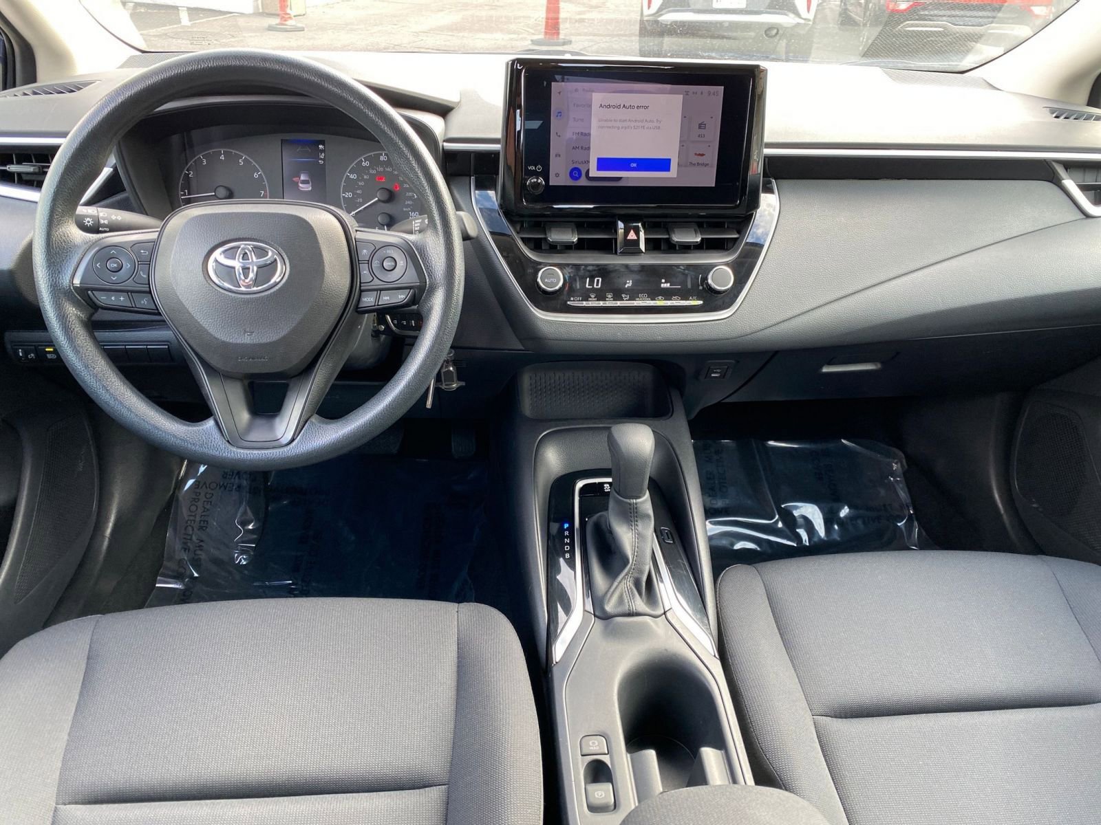 Used 2025 Toyota Corolla LE image 33