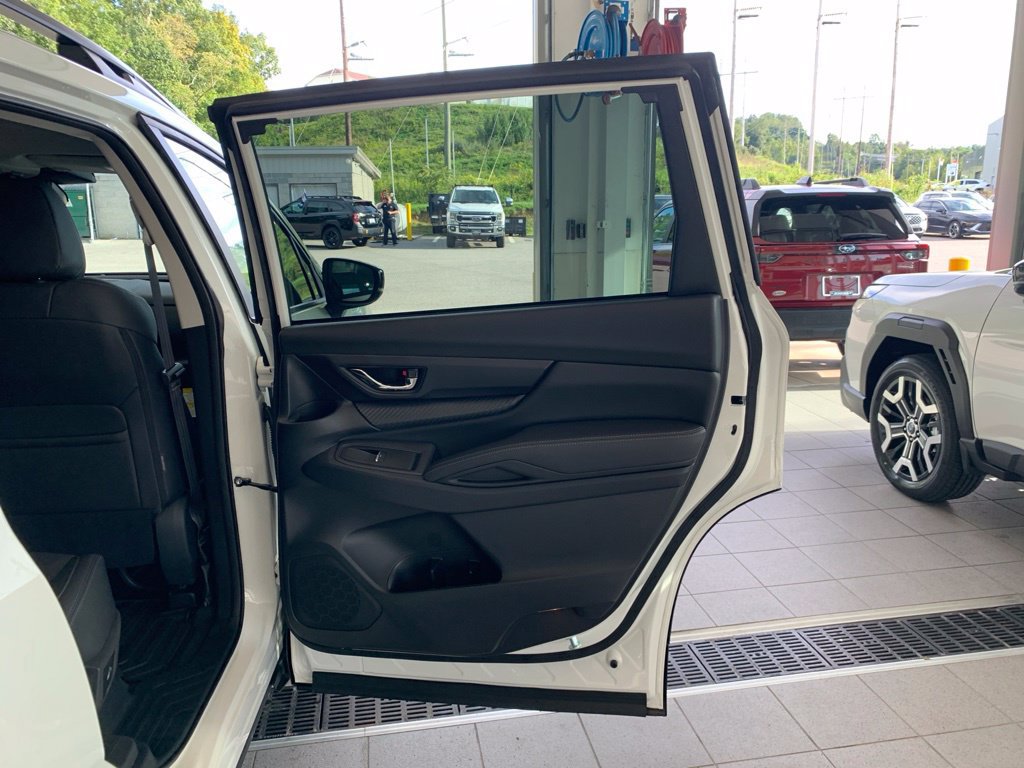 New 2026 Subaru Ascent Premium AWD/4WD image 18