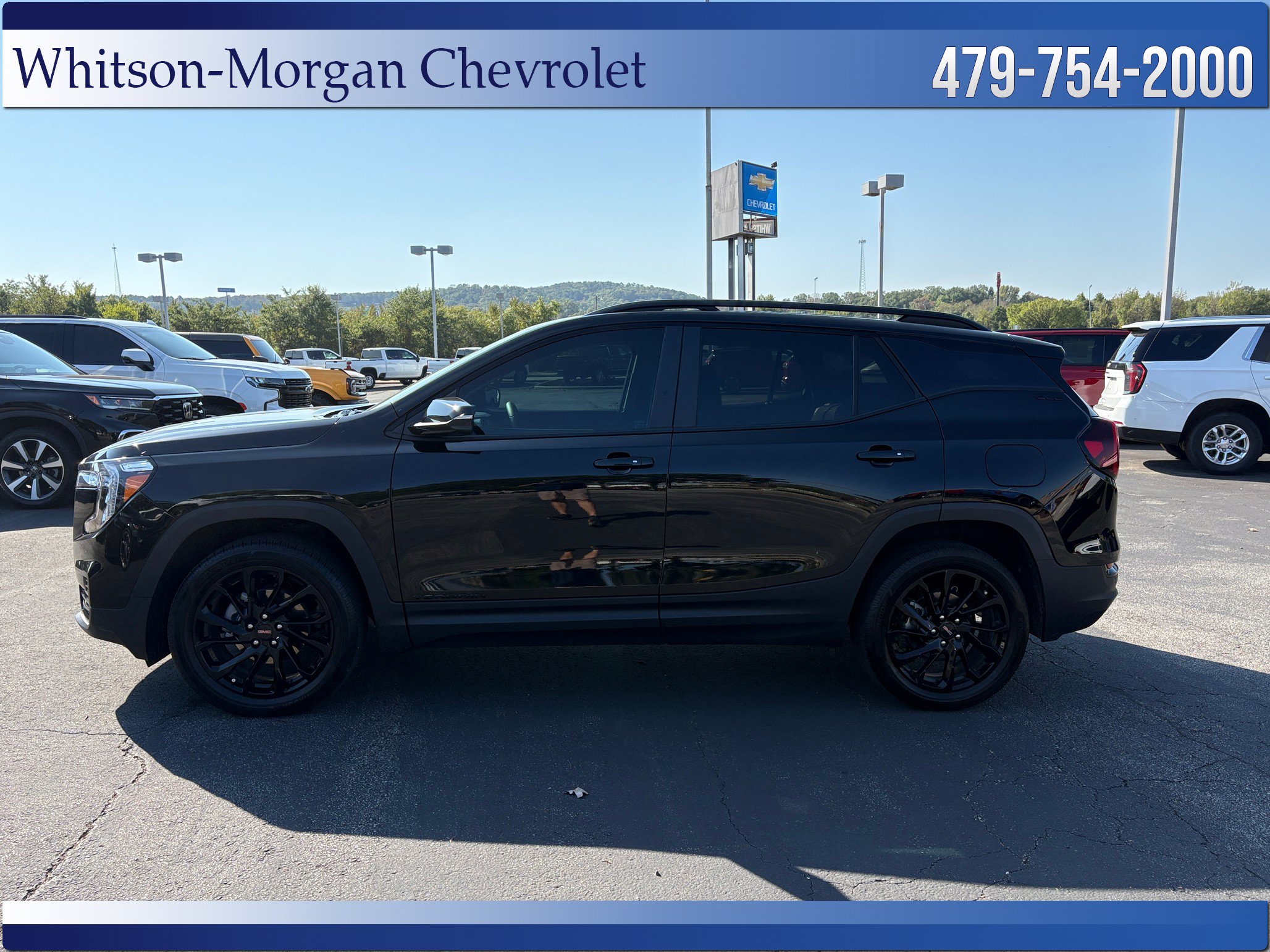Used 2024 GMC Terrain SLE w/ Driver Convenience Package AWD/4WD image 8