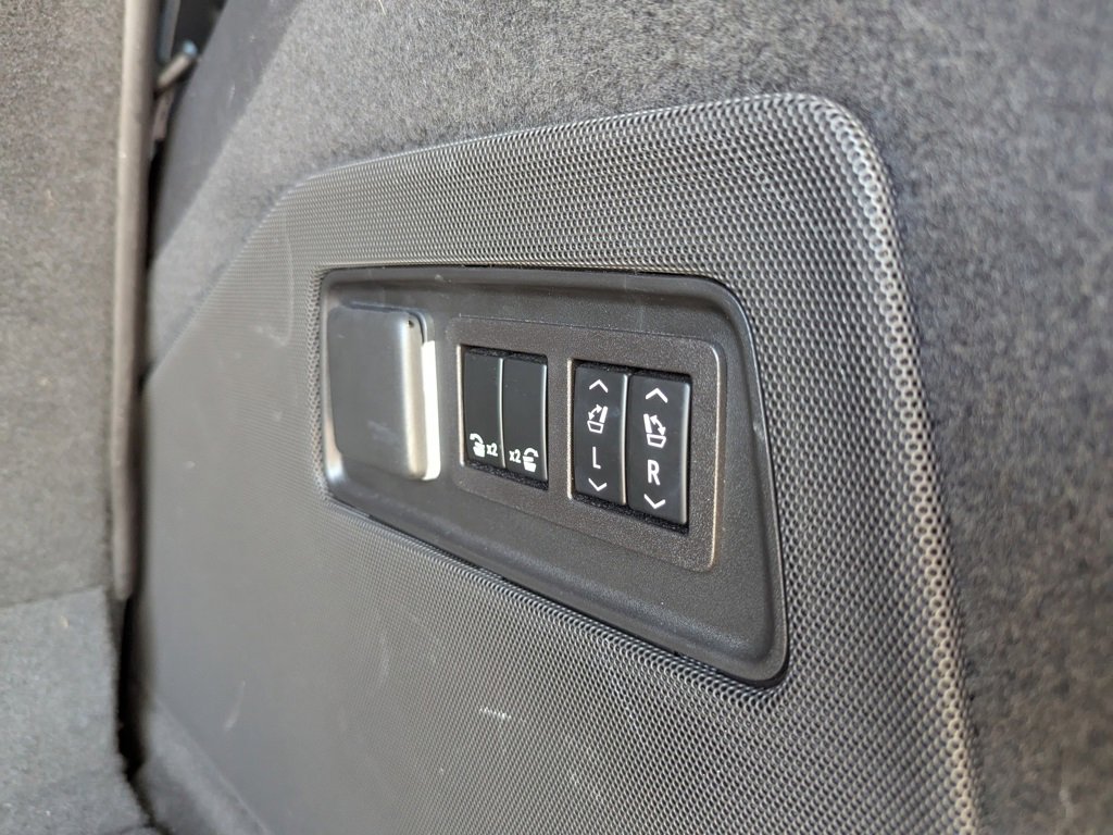 Used 2023 Cadillac Escalade V image 13