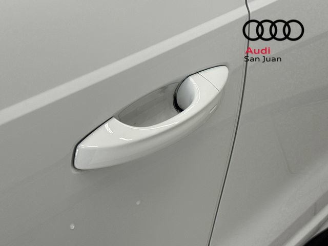 Used 2025 Audi Q3 2.0T Premium w/ Convenience Package image 8