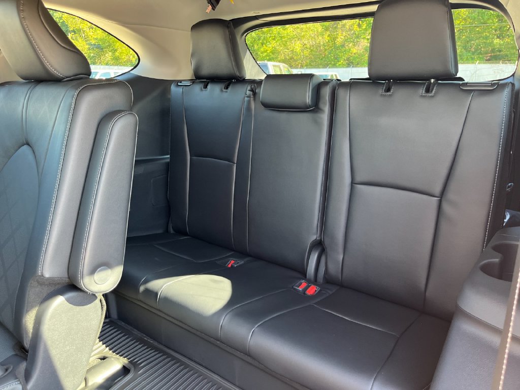 New 2026 Toyota Highlander Platinum AWD/4WD image 17