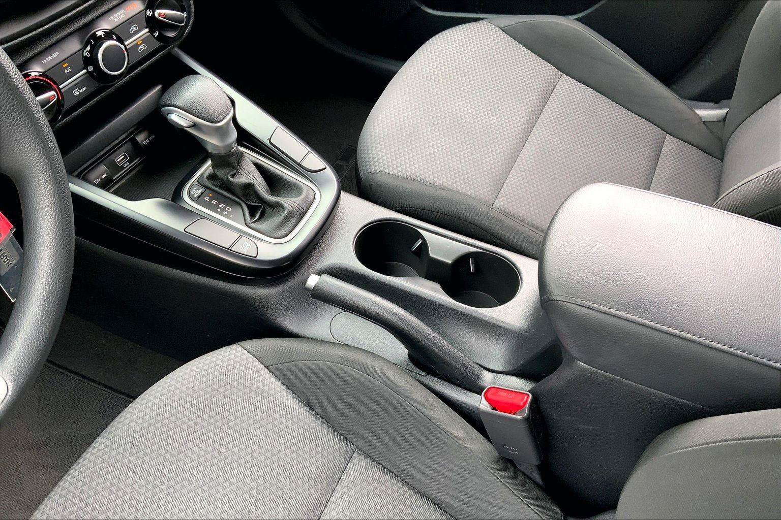 Used 2022 Kia Soul LX w/ Technology Package FWD image 15