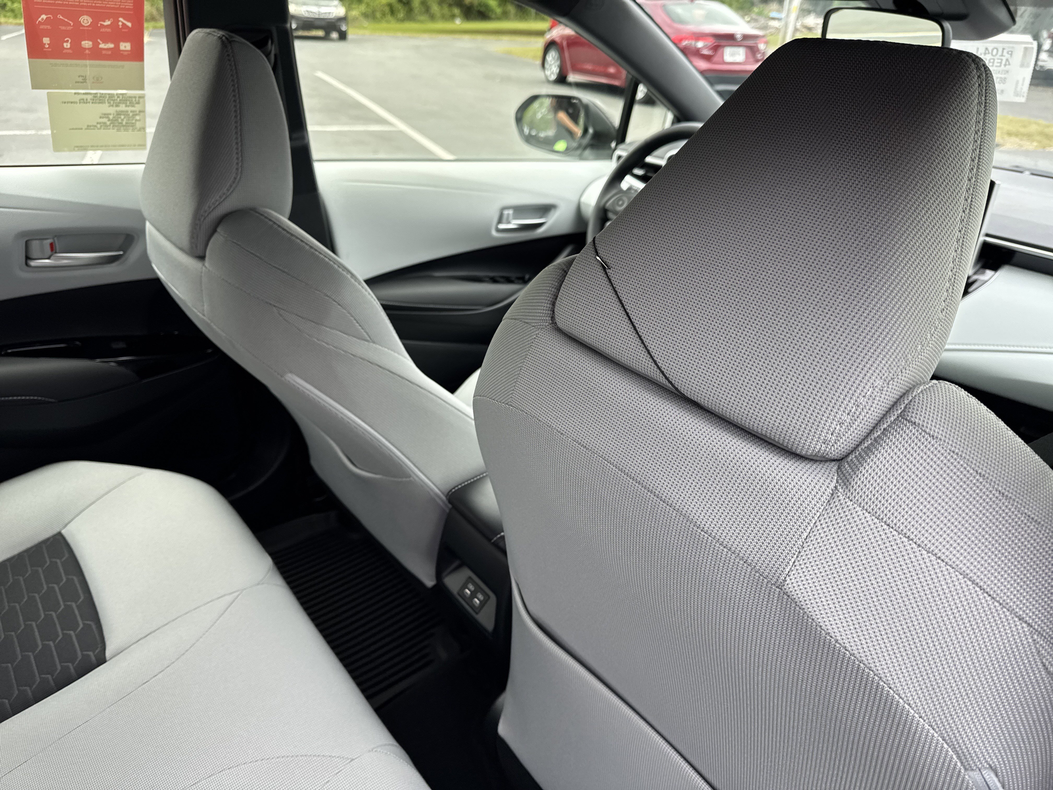 New 2026 Toyota Corolla SE FWD image 31